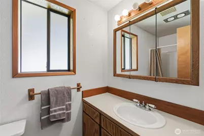 252 Jansen Road, Nordland, WA 98358 - Photo 36