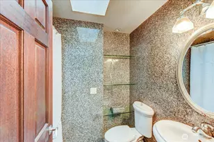 15708 70th Ave W, Edmonds, WA 98026 - Photo 16