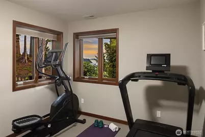 15718 72nd Avenue W, Edmonds, WA 98026 - Photo 34