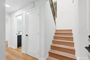 3328 168th Pl SE, Bellevue, WA 98008 - Photo 16