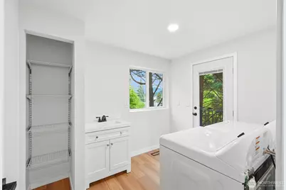 3328 168th Place SE, Bellevue, WA 98008 - Photo 14