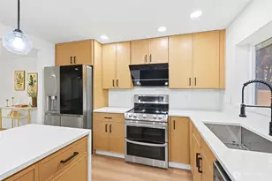 3328 168th Pl SE, Bellevue, WA 98008 - Photo 10