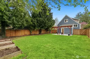 2122 N 128th St, Seattle, WA 98133 - Photo 36