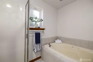 3602 W 8th St, Anacortes, WA 98221 - Photo 18