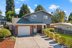 1115 N 30th St, Renton, WA 98056 - Photo 1