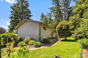 24306 87th Pl W, Edmonds, WA 98026 - Photo 38