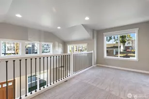 12757 Dayton Ave N, Seattle, WA 98133 - Photo 24
