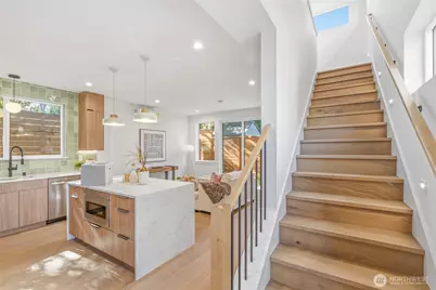 11731 Durland Avenue NE, Seattle, WA 98125 - Photo 14
