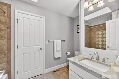 25901 NE 1st Place, Sammamish, WA 98074 - Photo 26