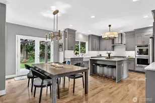 25901 NE 1st Pl, Sammamish, WA 98074 - Photo 14