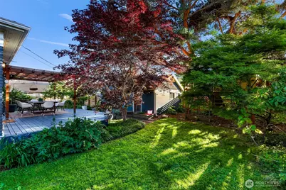 2429 Spruce St, Bellingham, WA 98225 - Photo 36