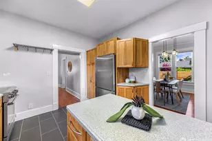 2429 Spruce St, Bellingham, WA 98225 - Photo 16
