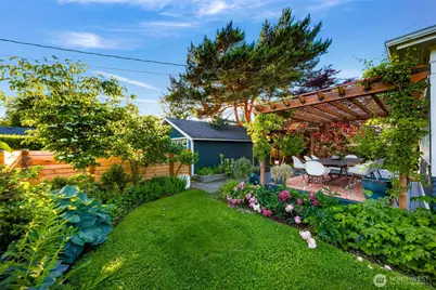 2429 Spruce St, Bellingham, WA 98225 - Photo 34