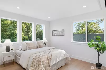 11733 Durland Avenue NE #B, Seattle, WA 98125 - Photo 16