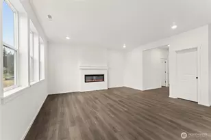 14737 59th Ave E, Puyallup, WA 98375 - Photo 16