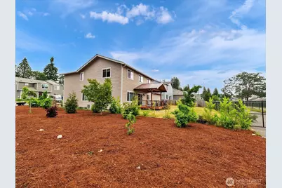 2204 158th Street Ct E, Tacoma, WA 98445 - Photo 22