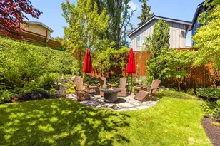 8819 Ashworth Ave N, Seattle, WA 98103 - Photo 8