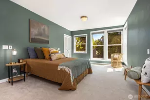 8819 Ashworth Ave N, Seattle, WA 98103 - Photo 32