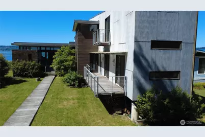 23 N Sand Point Way, Hat Island, WA 98206 - Photo 12