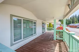 10503 197th St E, Graham, WA 98338 - Photo 4