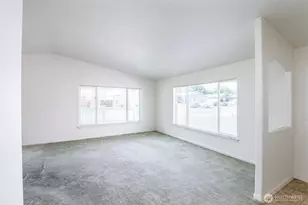 10503 197th St E, Graham, WA 98338 - Photo 6