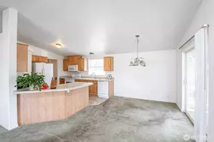 10503 197th St E, Graham, WA 98338 - Photo 14