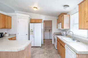 10503 197th St E, Graham, WA 98338 - Photo 16