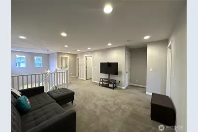 19019 123rd Place SE, Renton, WA 98058 - Photo 12