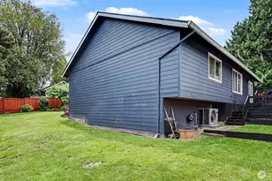 4610 S 160th Street S, Tukwila, WA 98188 - Photo 32