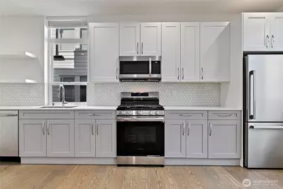 919 NW 56th Street #D, Seattle, WA 98107 - Photo 6