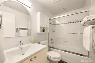 130 141st Pl NE, Bellevue, WA 98007 - Photo 28
