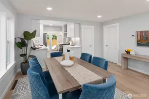 1312 NE 70th St, Seattle, WA 98115 - Photo 8