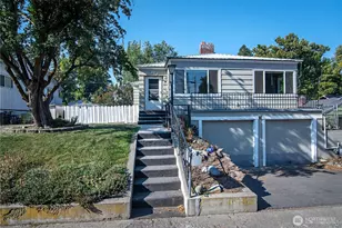 203 N Walnut St, Ellensburg, WA 98926 - Photo 2