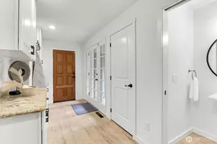 8817 NE 124th St, Kirkland, WA 98034 - Photo 20