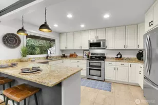 8817 NE 124th St, Kirkland, WA 98034 - Photo 8