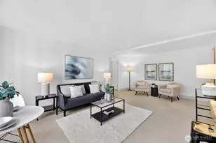 1105 Spring St, Seattle, WA 98104 - Photo 6