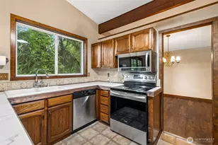 23908 SE 168th St, Issaquah, WA 98027 - Photo 12