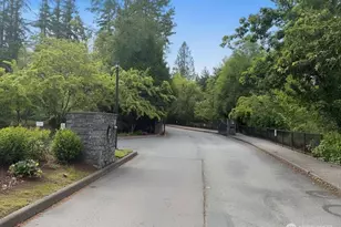 4335 Issaquah-Pine Lake Rd SE, Sammamish, WA 98075 - Photo 26