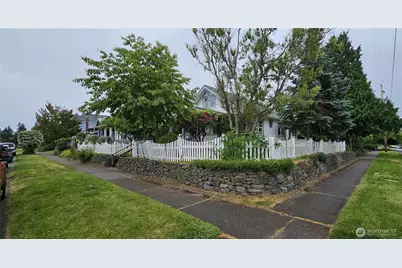 3724 S 7th Street, Tacoma, WA 98405 - Photo 2