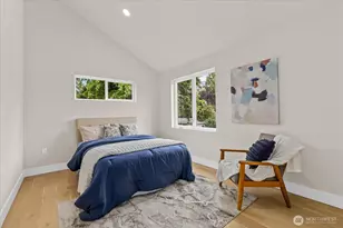 11709 Roosevelt Way NE, Seattle, WA 98125 - Photo 20
