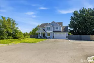 610 Rosewood Dr, Buckley, WA 98321 - Photo 2