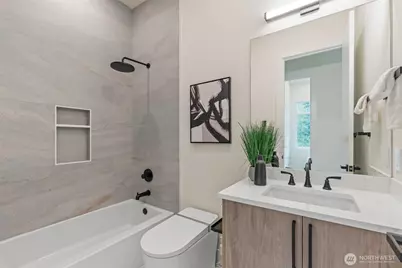 24257 SE 26th Place, Sammamish, WA 98075 - Photo 34