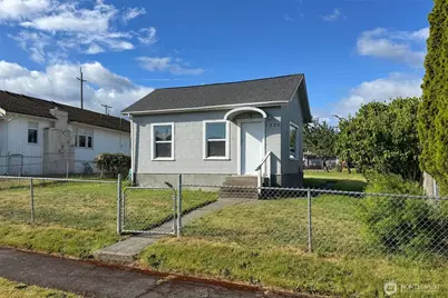 1532 W 5th Street, Port Angeles, WA 98363 - Photo 1