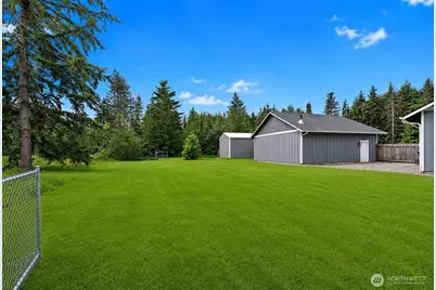 8406 James Road SW, Rochester, WA 98579 - Photo 36