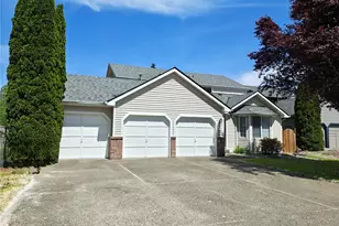 18221 SE 260th Pl, Covington, WA 98042 - Photo 2