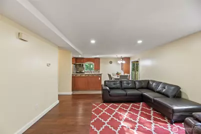 10606 68th Place S, Seattle, WA 98178 - Photo 4