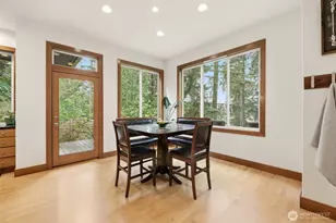 18603 E Spring Lake Dr SE, Renton, WA 98058 - Photo 8