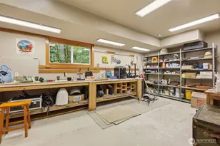 18603 E Spring Lake Dr SE, Renton, WA 98058 - Photo 26