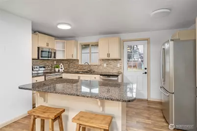 6621 S Pine Street, Tacoma, WA 98409 - Photo 6