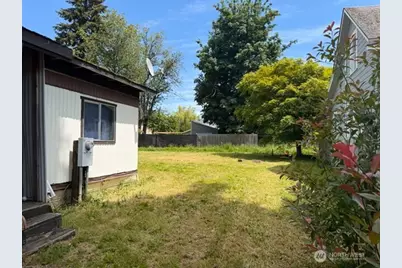 818 D Street, Vader, WA 98593 - Photo 4